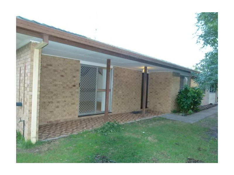 5 Miralie place, Ashmore QLD 4214