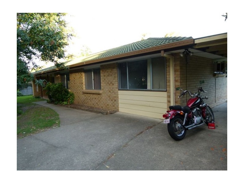 5 Miralie place, Ashmore QLD 4214