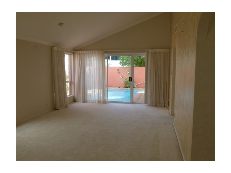 Isle Of Capri QLD 4217