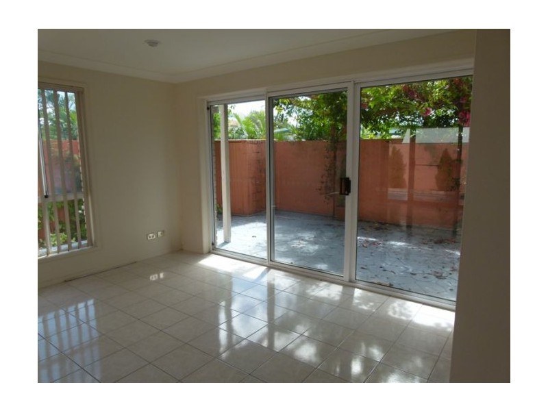 Isle Of Capri QLD 4217