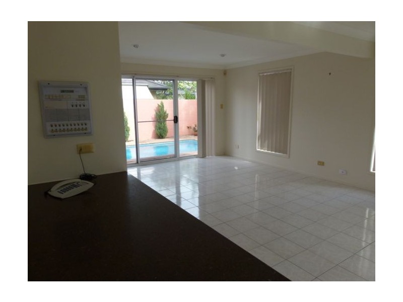 Isle Of Capri QLD 4217