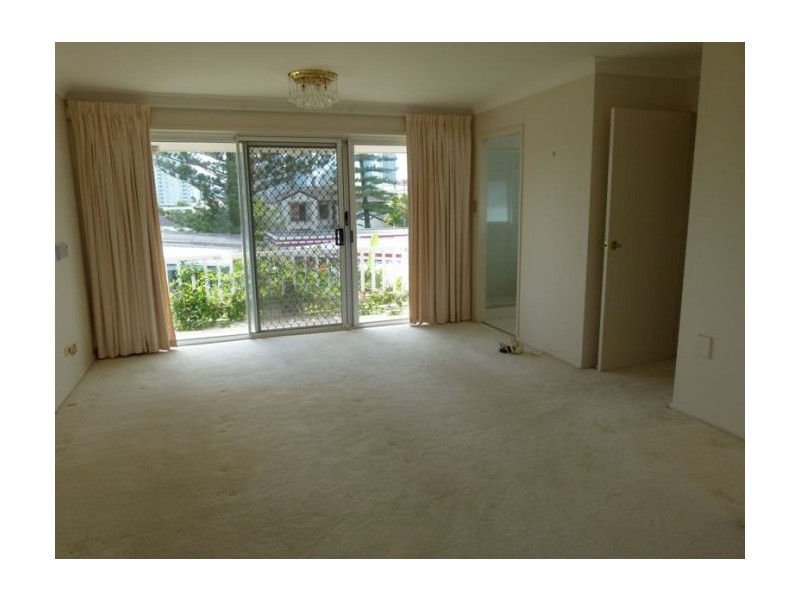 Isle Of Capri QLD 4217