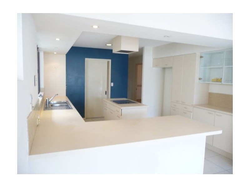 Isle Of Capri QLD 4217