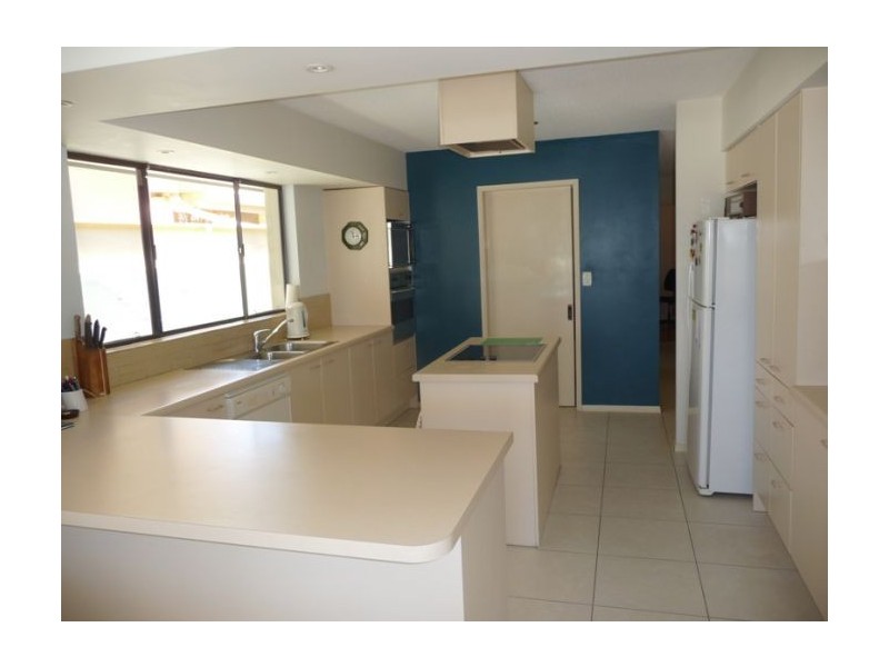 Isle Of Capri QLD 4217