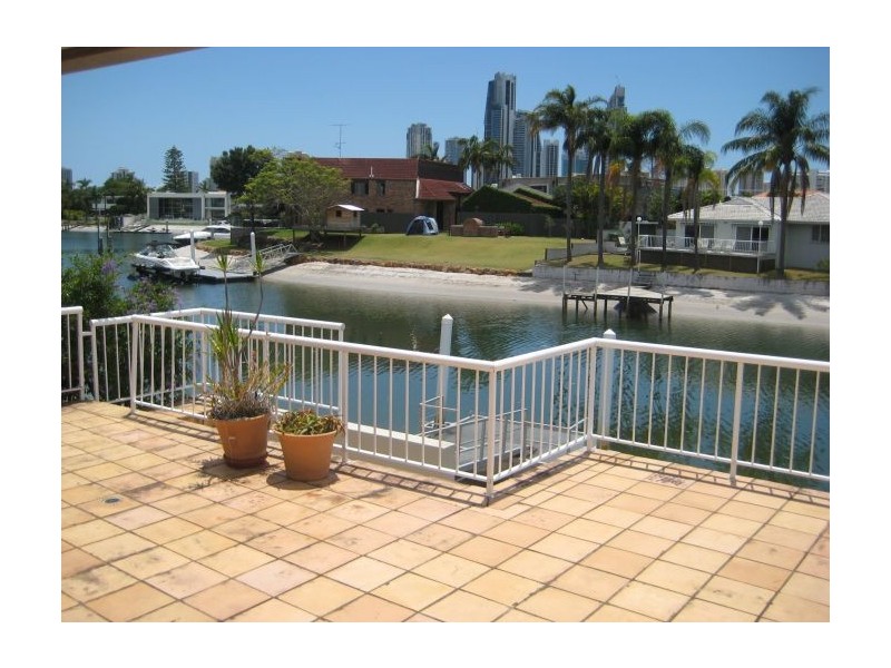 Isle Of Capri QLD 4217