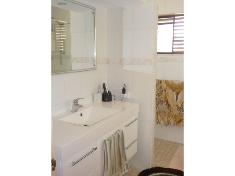 Isle Of Capri QLD 4217