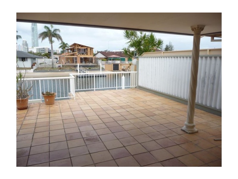 Isle Of Capri QLD 4217