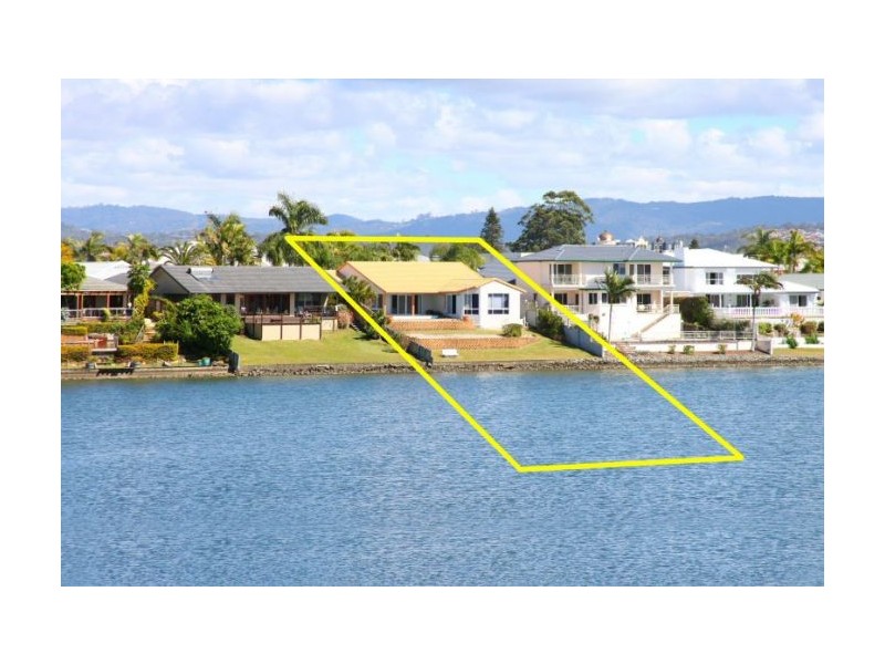 23 Cabana Boulevard, Benowa QLD 4217