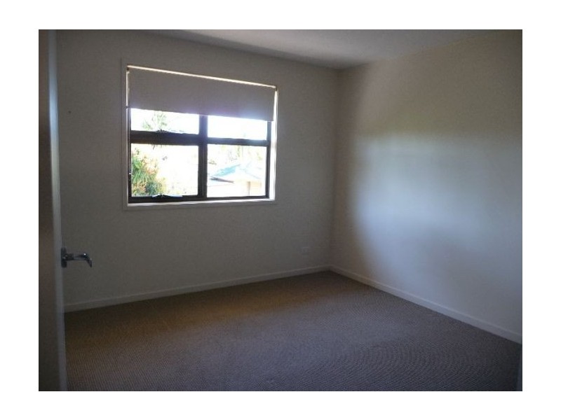 8,6 Egerton street, Southport QLD 4215