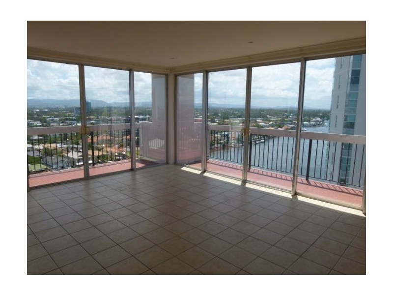 152/ 32 Riverview Parade, Surfers Paradise QLD 4217