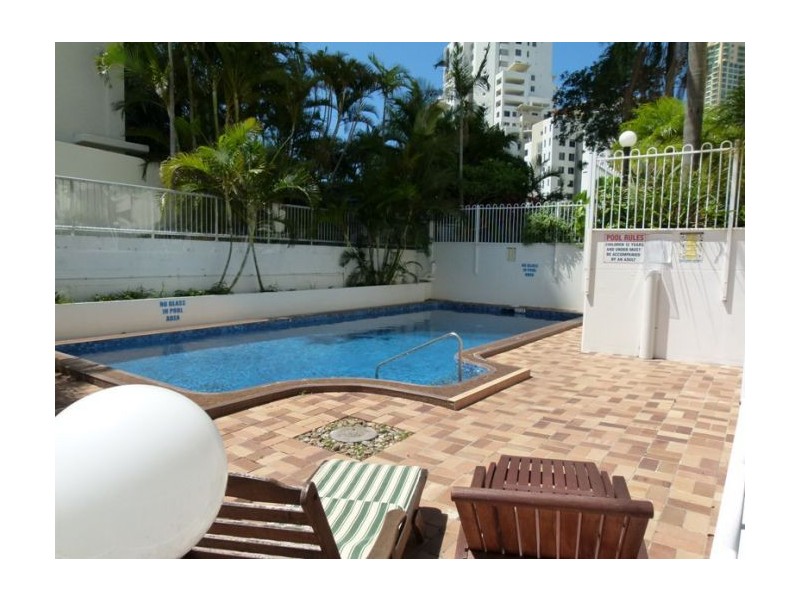 152/ 32 Riverview Parade, Surfers Paradise QLD 4217