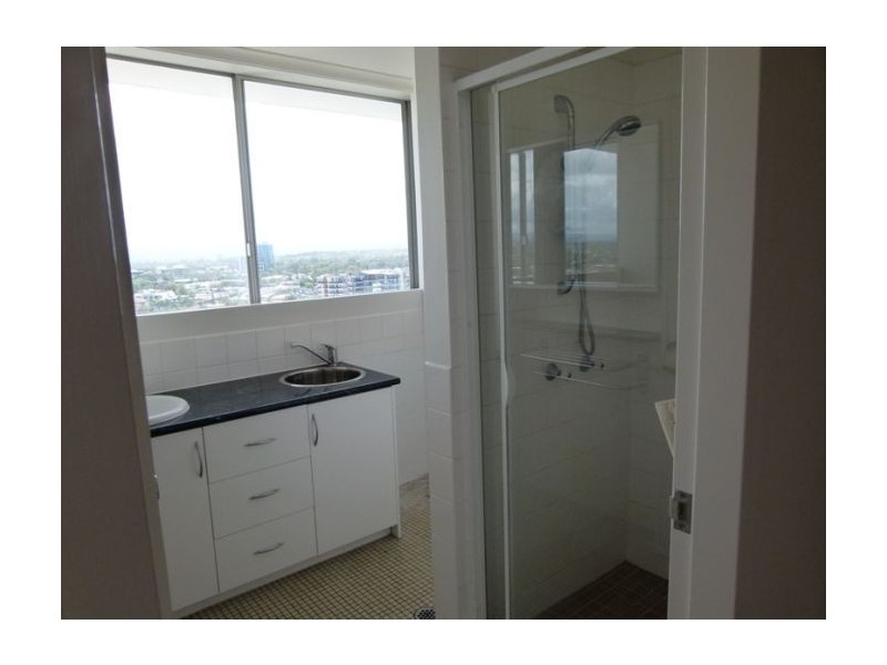 152/ 32 Riverview Parade, Surfers Paradise QLD 4217