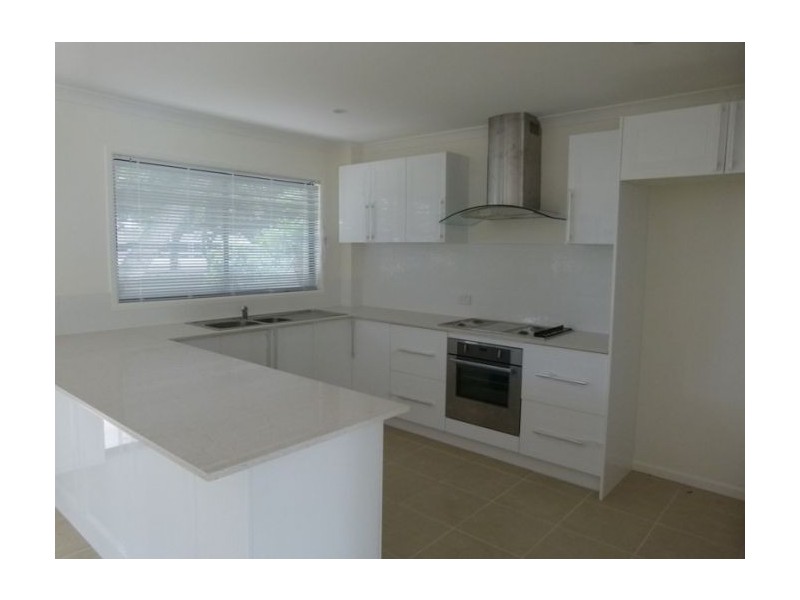 Isle Of Capri QLD 4217