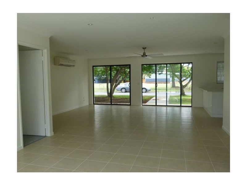 Isle Of Capri QLD 4217