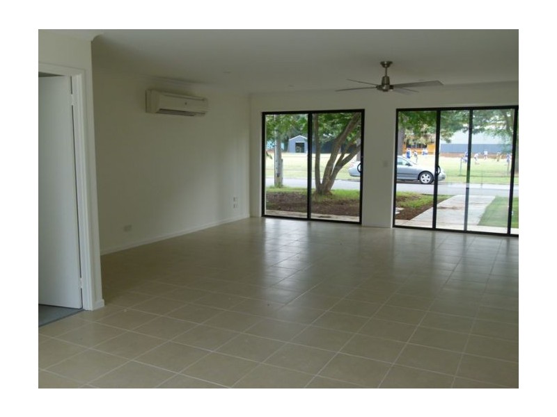 Isle Of Capri QLD 4217