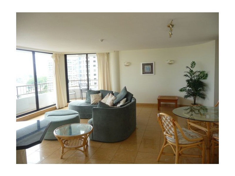 10d 18-24 Aubrey Street, Surfers Paradise QLD 4217