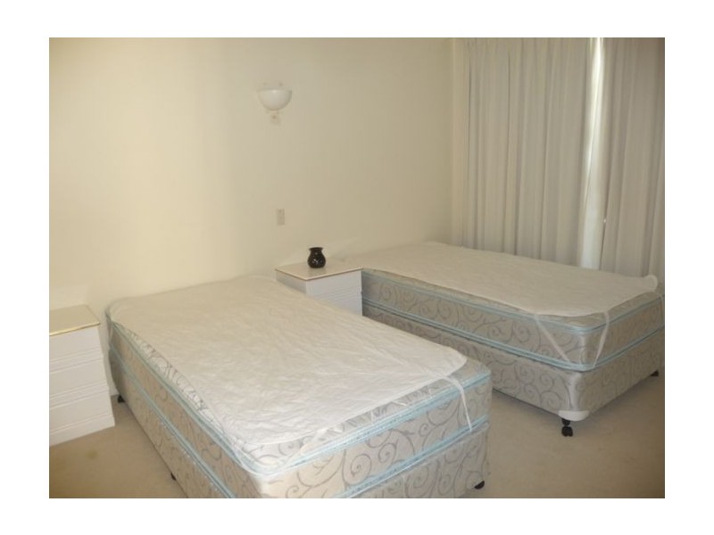 10d 18-24 Aubrey Street, Surfers Paradise QLD 4217