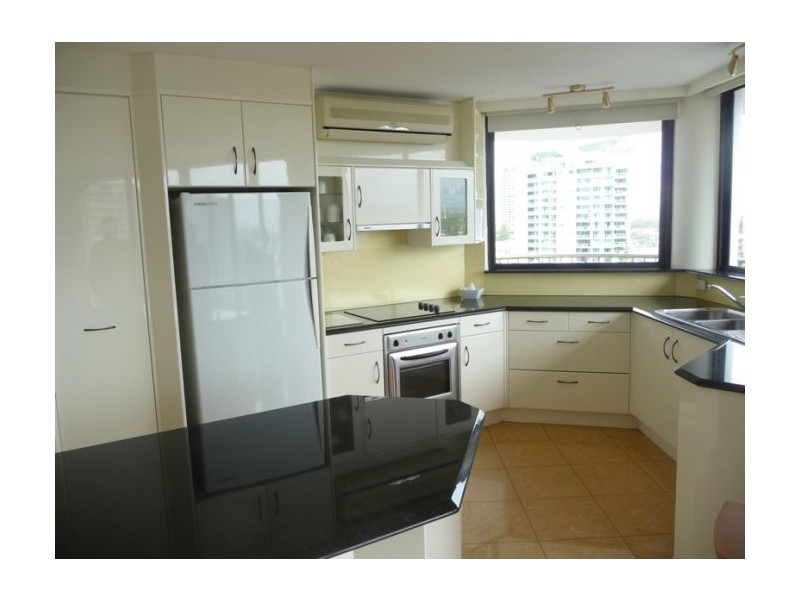 10d 18-24 Aubrey Street, Surfers Paradise QLD 4217