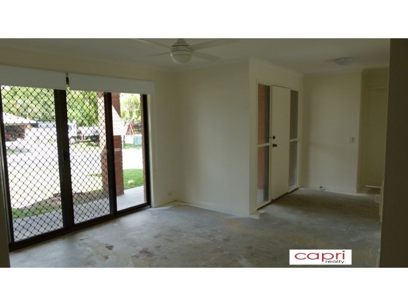 23 Greenacre Drive, Parkwood QLD 4214