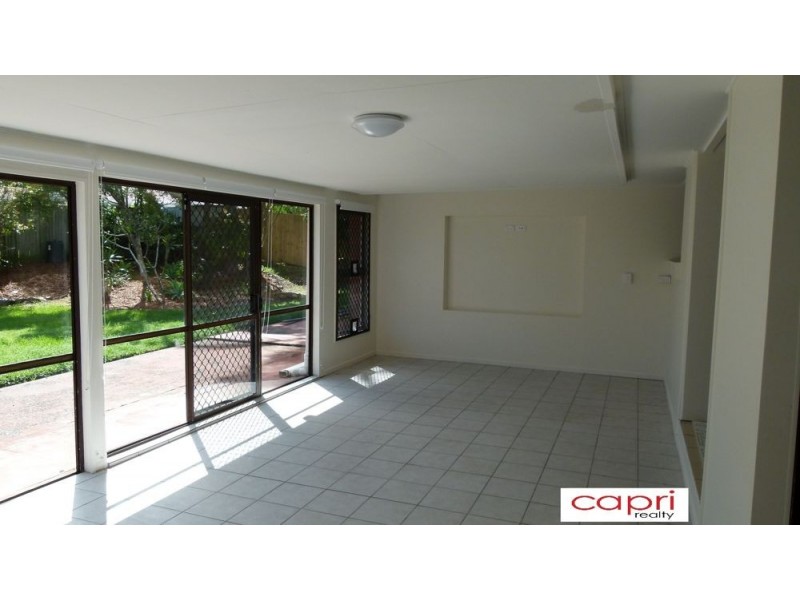 23 Greenacre Drive, Parkwood QLD 4214