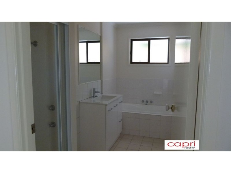 23 Greenacre Drive, Parkwood QLD 4214