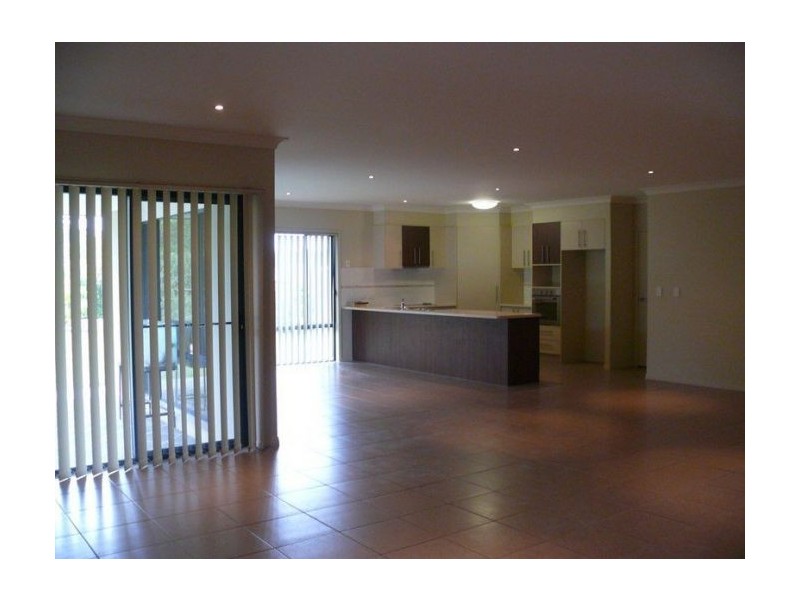 10 Amaranth Crescent, Upper Coomera QLD 4209