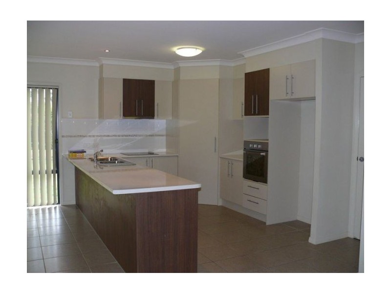 10 Amaranth Crescent, Upper Coomera QLD 4209