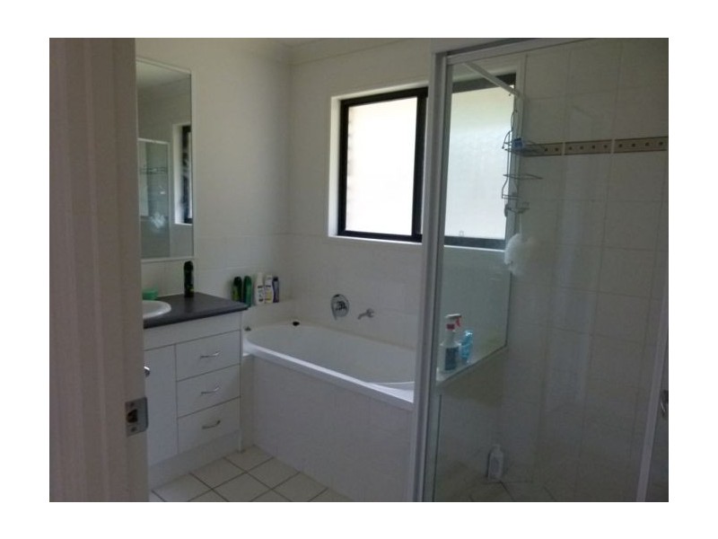 2/28 Maclagen Street, Ormeau QLD 4208