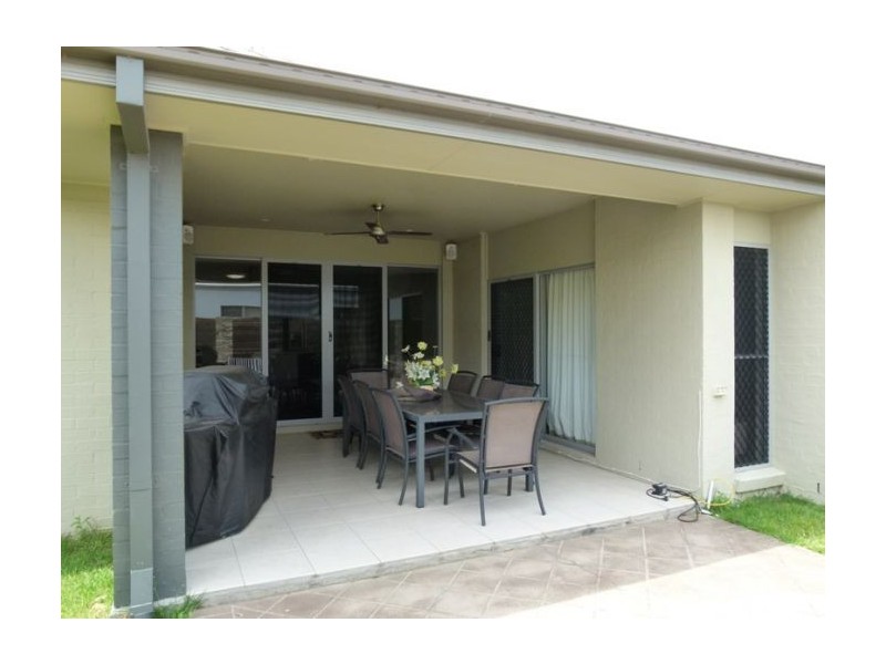 39 Highcrest Circuit, Molendinar QLD 4214