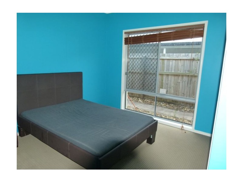 39 Highcrest Circuit, Molendinar QLD 4214