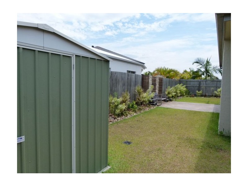 39 Highcrest Circuit, Molendinar QLD 4214