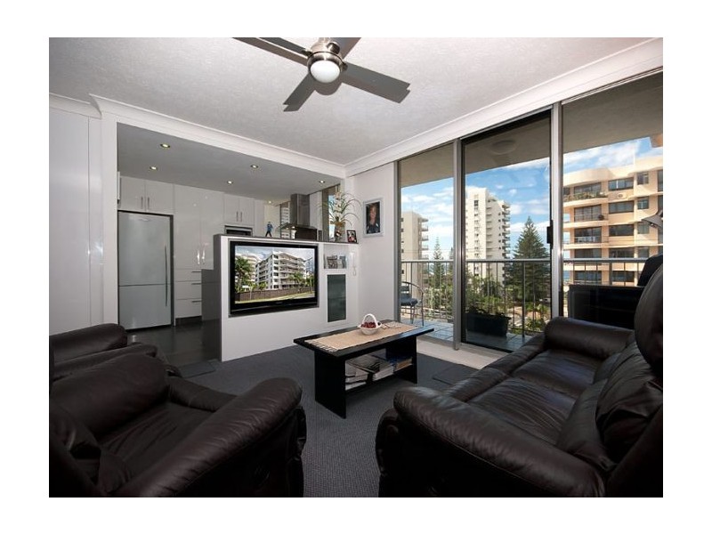 220 Surf Parade, Surfers Paradise QLD 4217