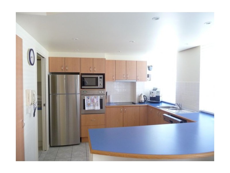 9, 220 Surf Parade, Surfers Paradise QLD 4217