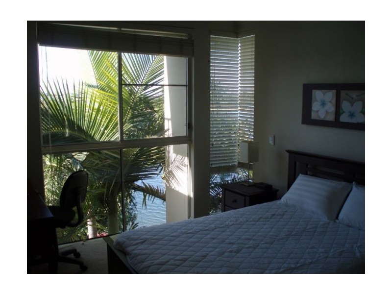 Varsity Lakes QLD 4227