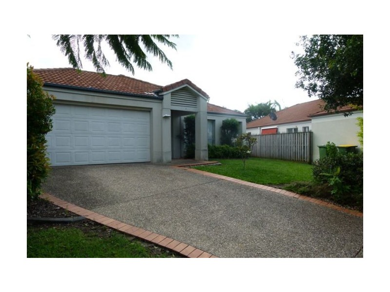 11 Tuggerah Close, Robina QLD 4226