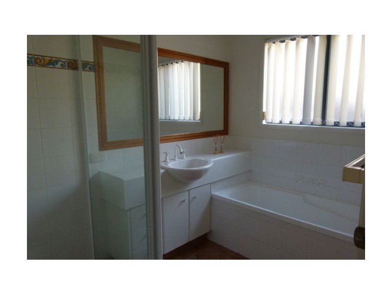 11 Tuggerah Close, Robina QLD 4226