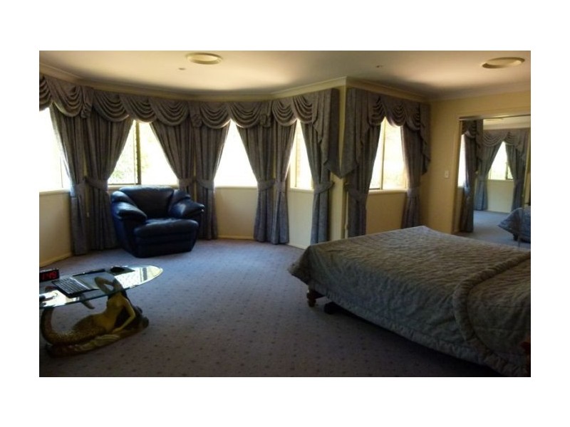 14 Byfield court, Nerang QLD 4211