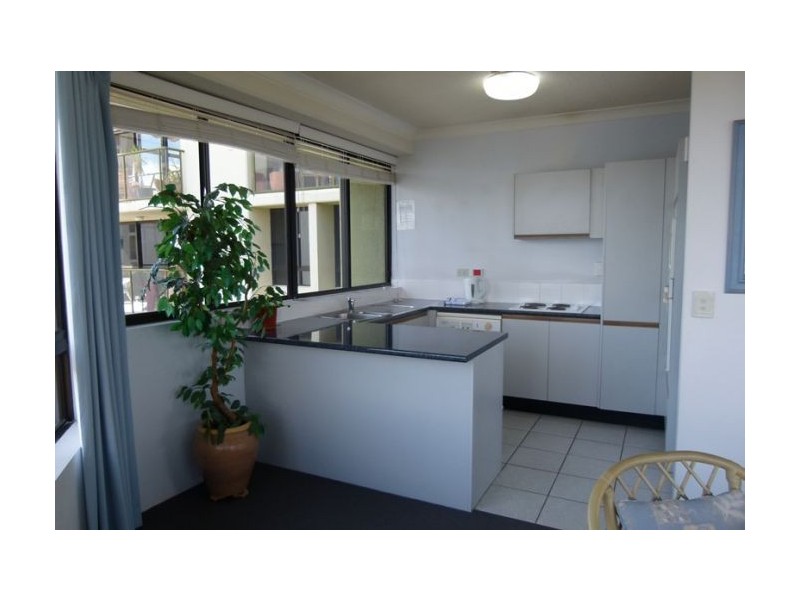2890 Surfers Hawaiian G C Highway, Surfers Paradise QLD 4217