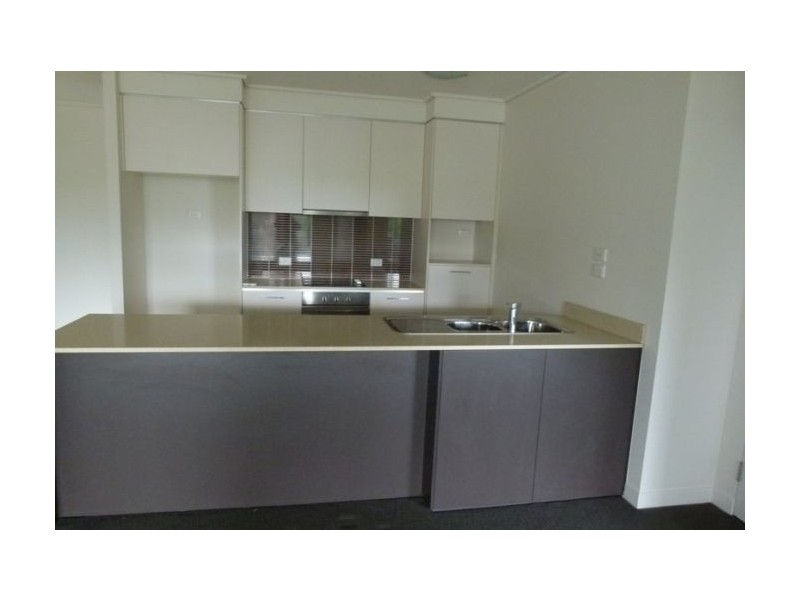 Hope Island QLD 4212