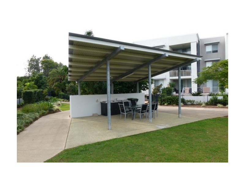 Hope Island QLD 4212