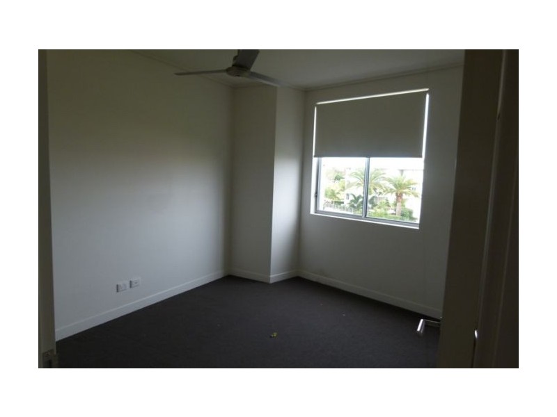 Hope Island QLD 4212