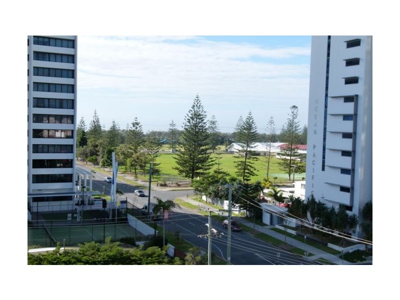 604/30 Surf Parade, Broadbeach QLD 4218