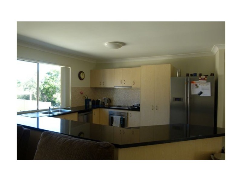 1 Mellissah Crescent, Arundel QLD 4214