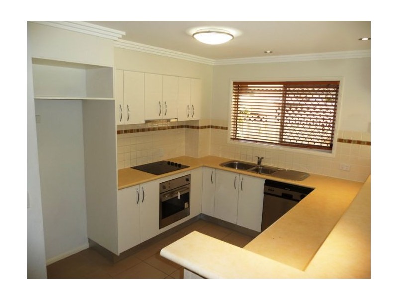 1/197-199 High Street, Southport QLD 4215