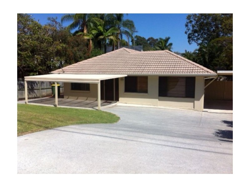 12 Darling Crescent, Molendinar QLD 4214