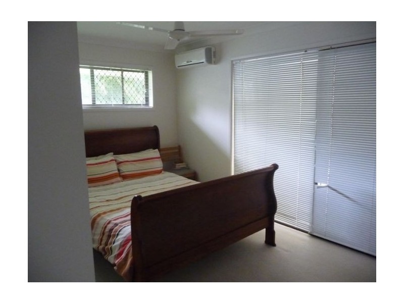 12 Darling Crescent, Molendinar QLD 4214