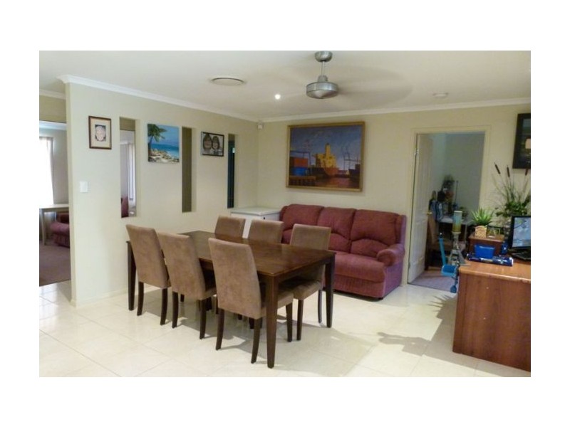 36 Stringybark Drive, Molendinar QLD 4214