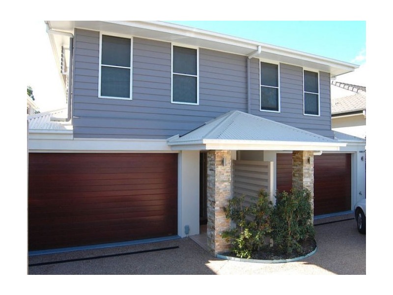 1/5a Ashton Street, Labrador QLD 4215