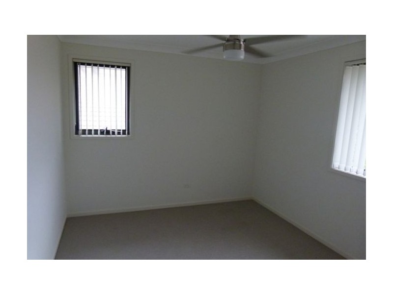 1 Mahogany Place, Molendinar QLD 4214