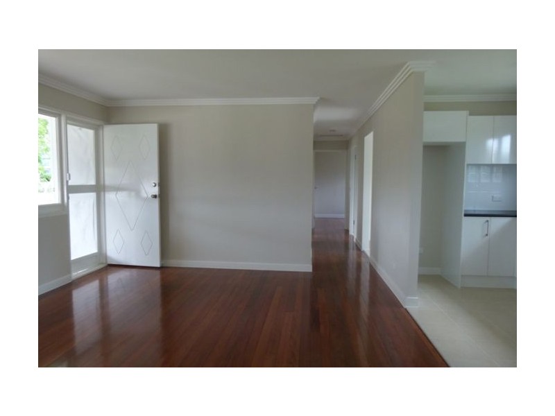 220 Ferry Road, Southport QLD 4215